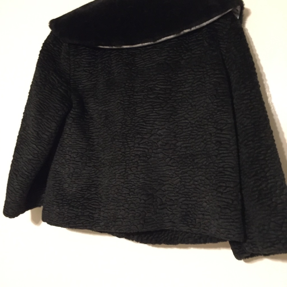 Jacket - Picture 3 of 4